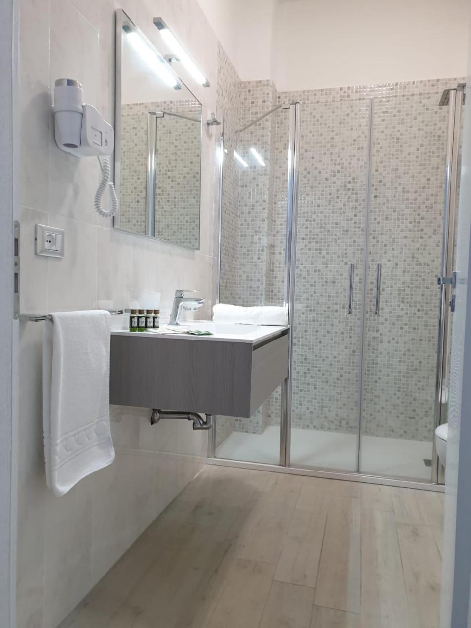 פורטו צ'זראו Hotel Aurora מראה חיצוני תמונה